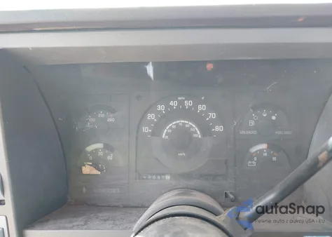 1990 Chevrolet Gmt-400 C2500 z USA, uszkodzony, nr VIN 1GCFC24K4LZ215115